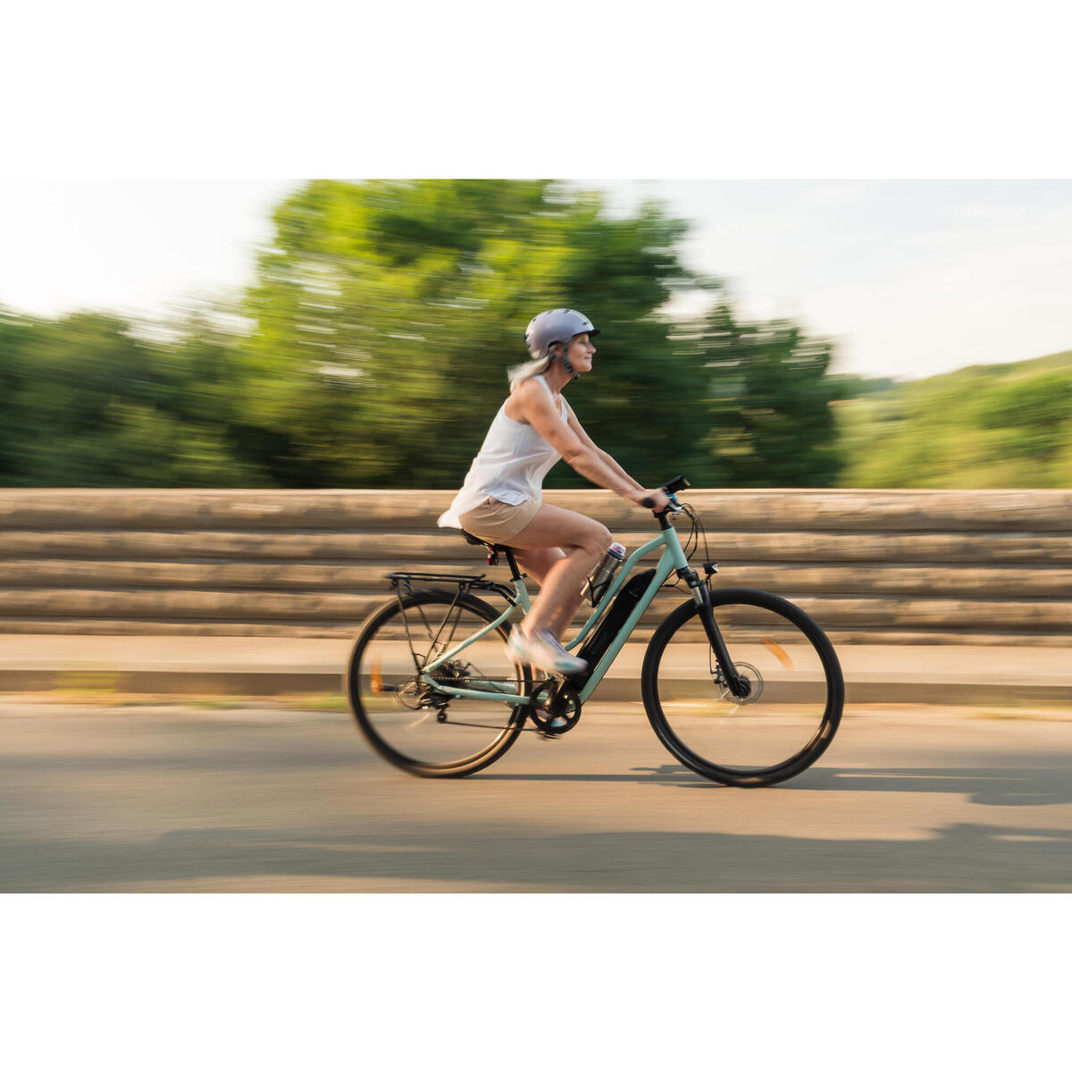 Vélo tout chemin électrique - cadre bas - Riverside 100 E