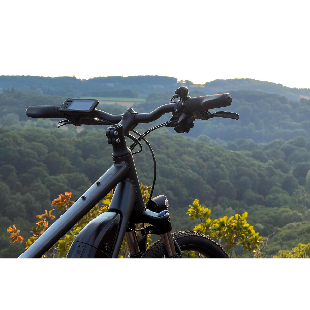 Vélo tout chemin électrique - cadre haut - Riverside 520 E gris